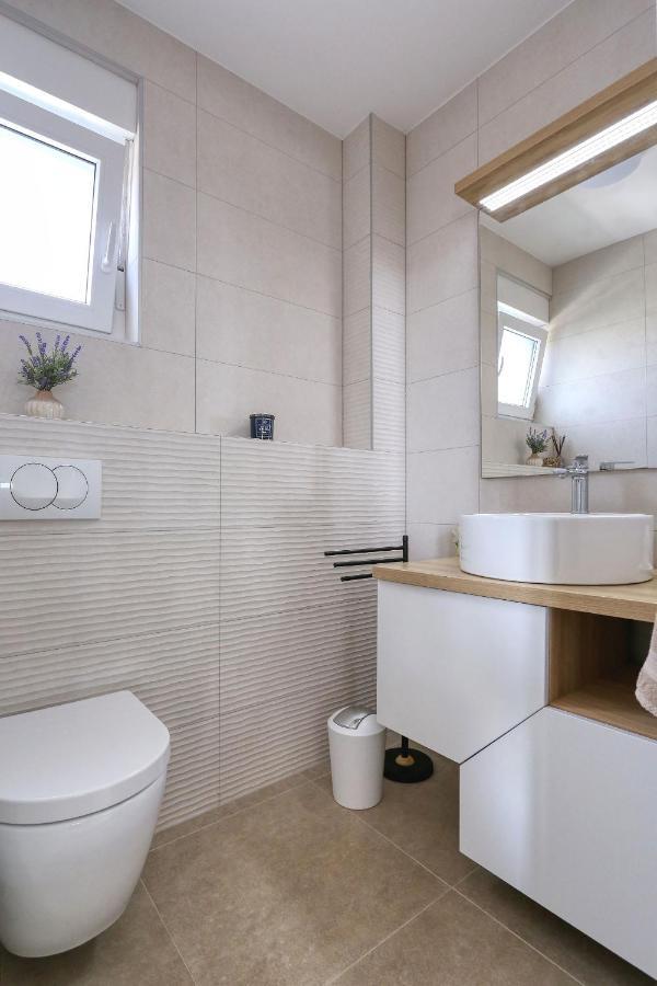 Luxury Apartment Isabell ซาตอน ภายนอก รูปภาพ