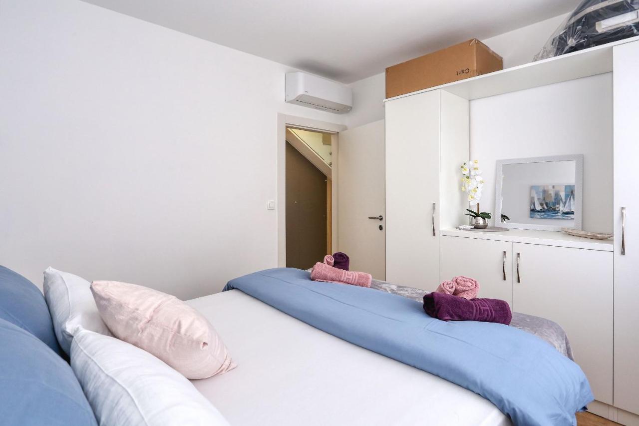 Luxury Apartment Isabell ซาตอน ภายนอก รูปภาพ